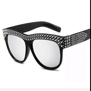 New Oversized Black Sunglasses with Bold Rhinestones, Mirrored Lenses, NWOT